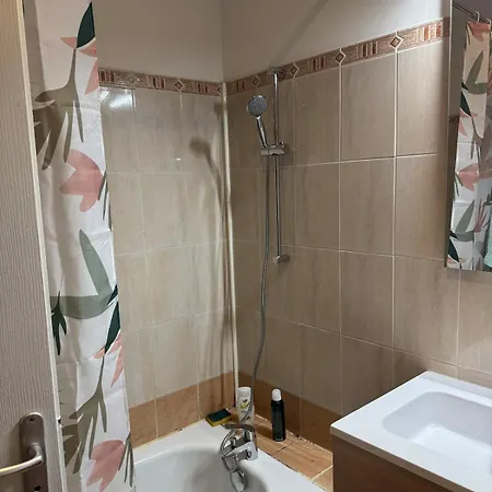 Appartement Atypique Dans Le Centre Historique