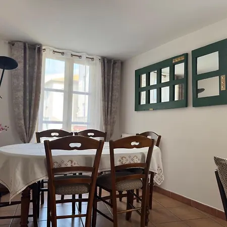 Atypique Dans Le Centre Historique Appartement *